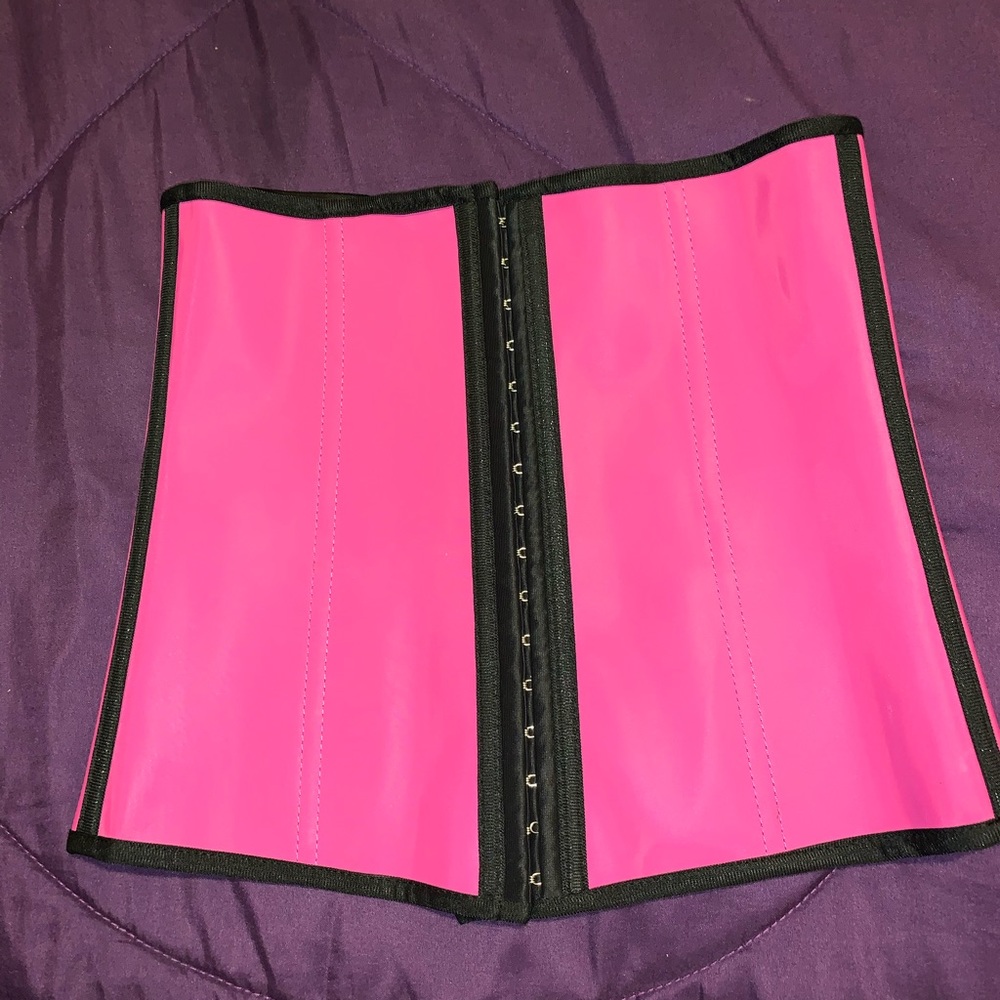 Waist trainer